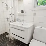 Dom wakacyjny 4 Bedroom Awesome In