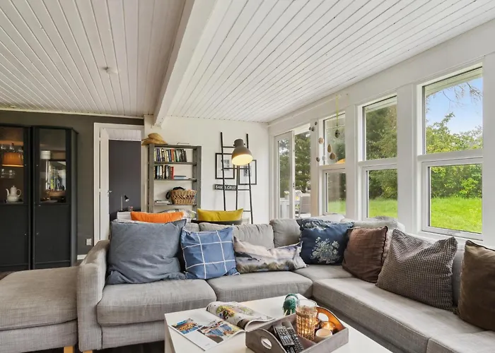 Feriehus 4 Bedroom Awesome In *
