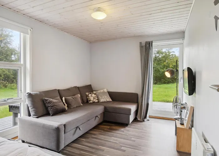 4 Bedroom Awesome In Feriehus Sæby